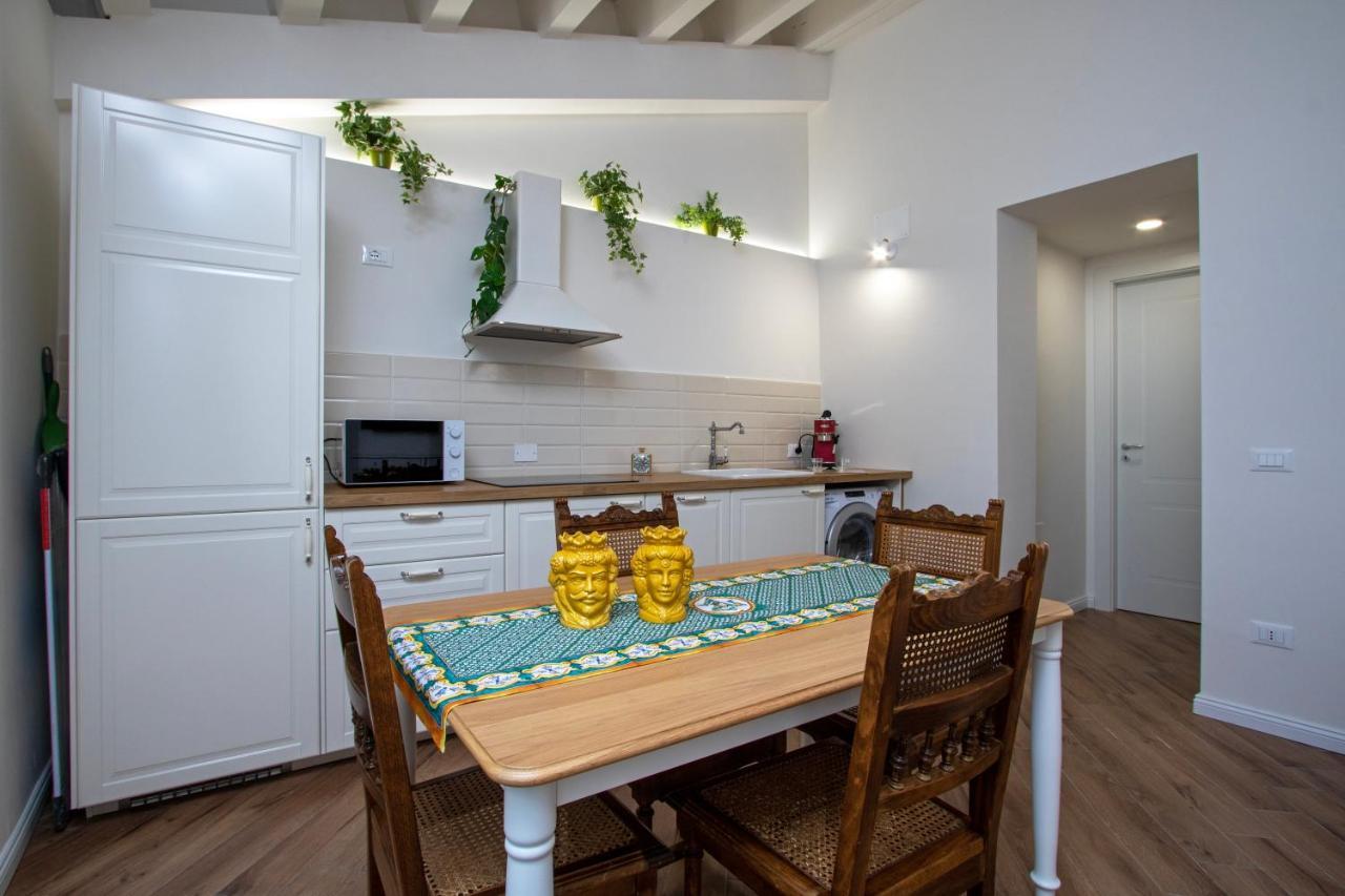 Cortile Del Greco Apartments 巴勒莫 外观 照片